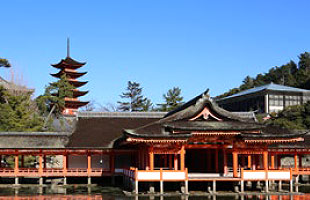 嚴島神社